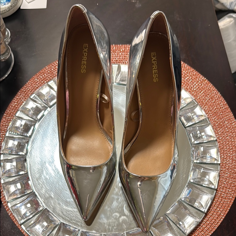 Express Silver Heels Sleek Stiletto Design